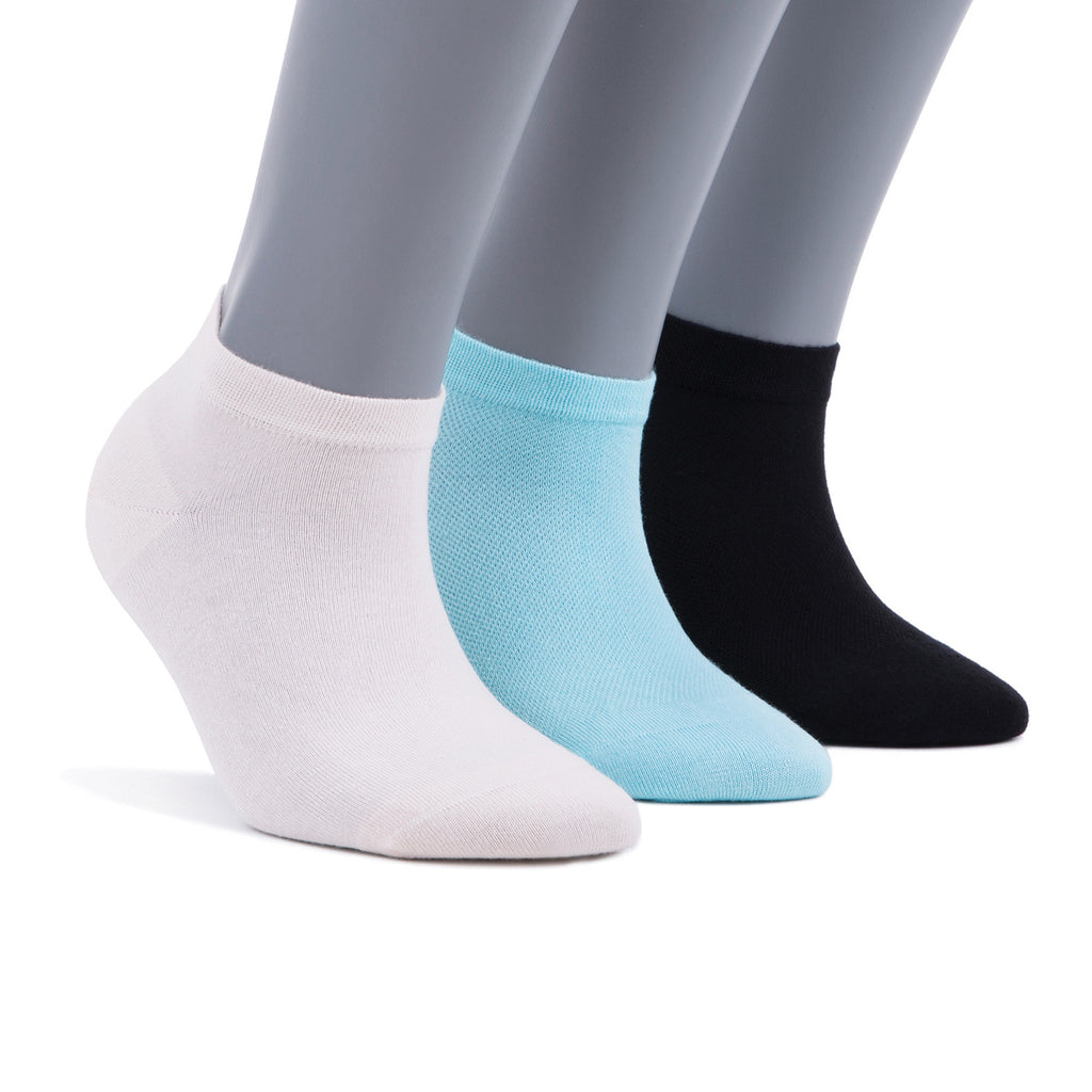 Light weight women socks are refreshing socks too, by lightweight Climate liner socks. 